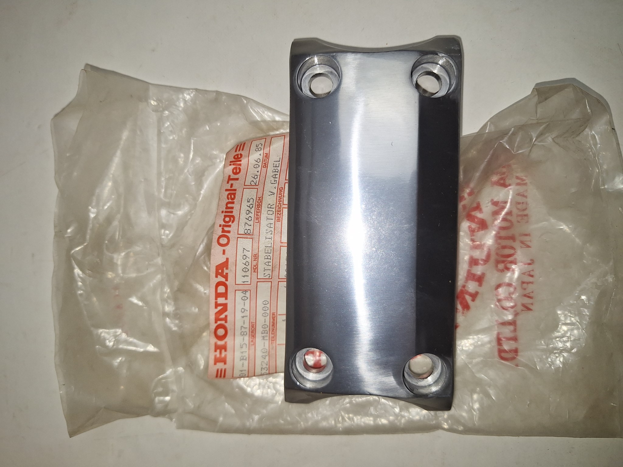 Picture of BRACE.,FR.FORK  53240-MB0-000